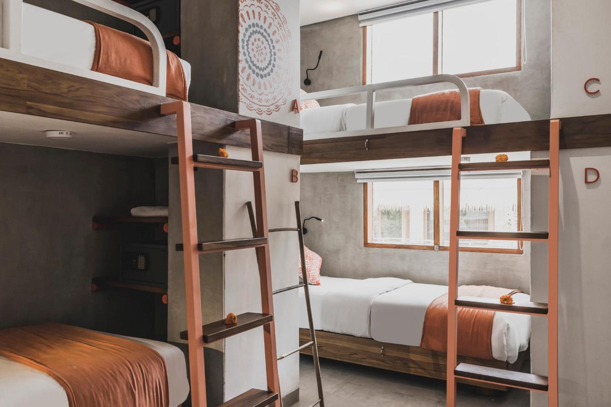 Roomates Surf Camp Canggu By Ini Vie Hospitality Екстер'єр фото